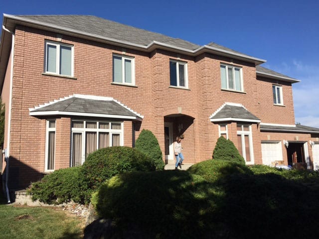 Seamless eavestrough installation on a Vaughan home