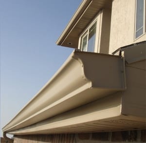 Seamless eavestrough installation on a home